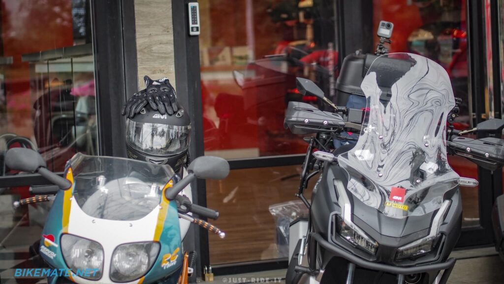 Big bike motorcycles, scooter motorcycles