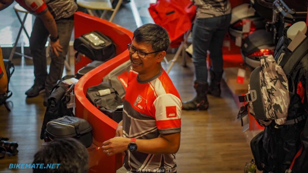 Inside the GIVI Point Bangkok store