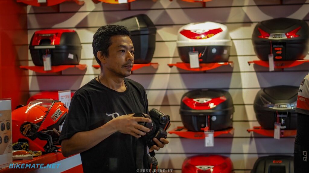 Inside the GIVI Point Bangkok shop, rear box shelf