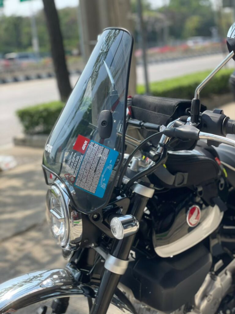 HONDA MONKEY จิ๋วแต่แจ๋ว ด้วยของแต่งมอเตอร์ไซค์เต็มลำจาก GIVI